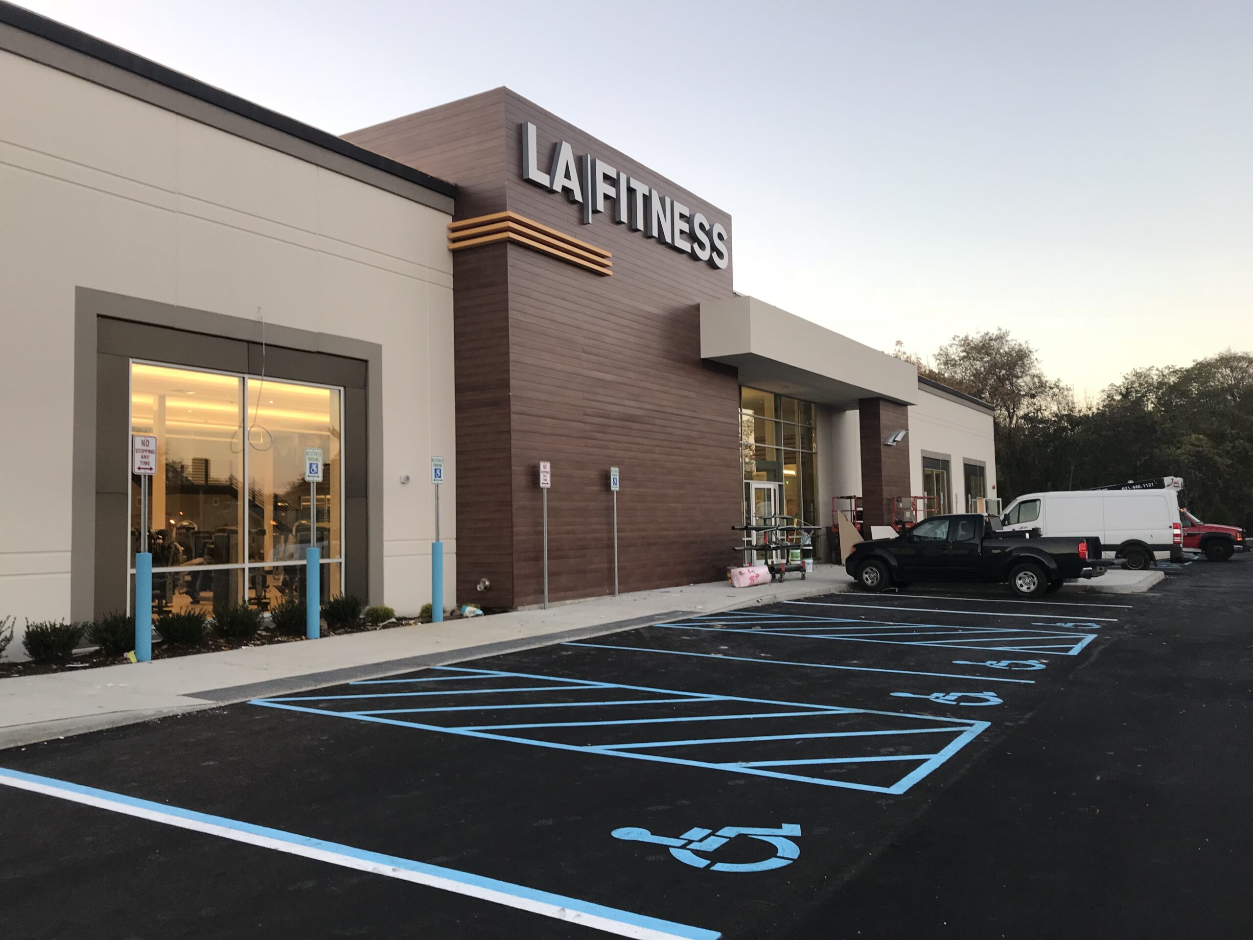 LA Fitness Huntington