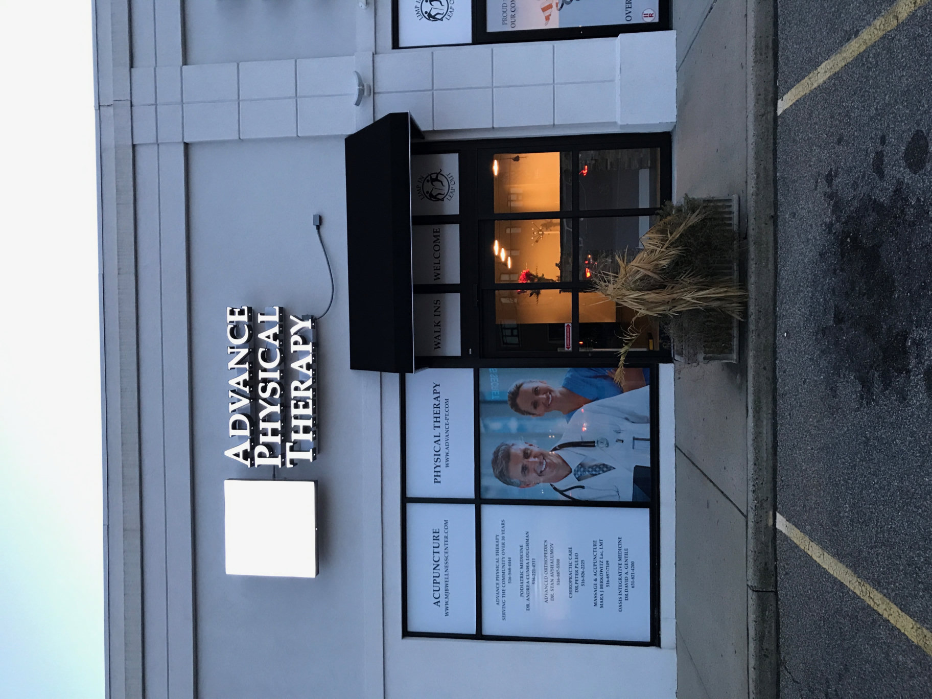 Advance Physical Therapy storefront sign